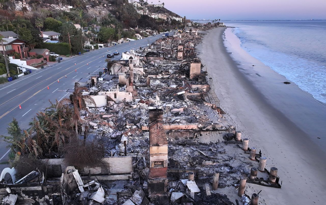 Palisades Fire in Malibu